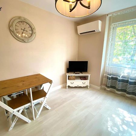 Habitat Holiday Apartment 鲁塞 外观 照片