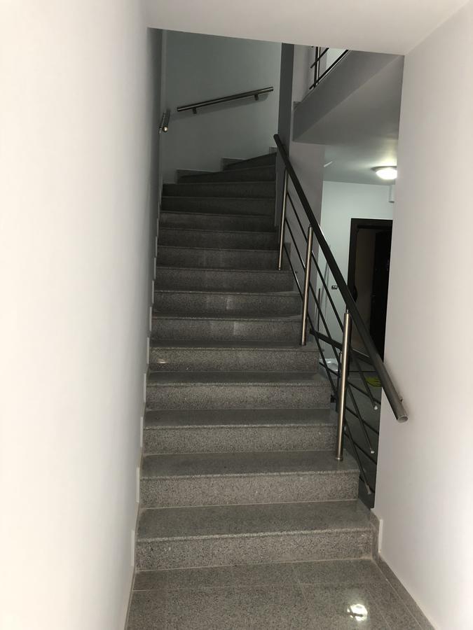 Habitat Holiday Apartment 鲁塞 外观 照片